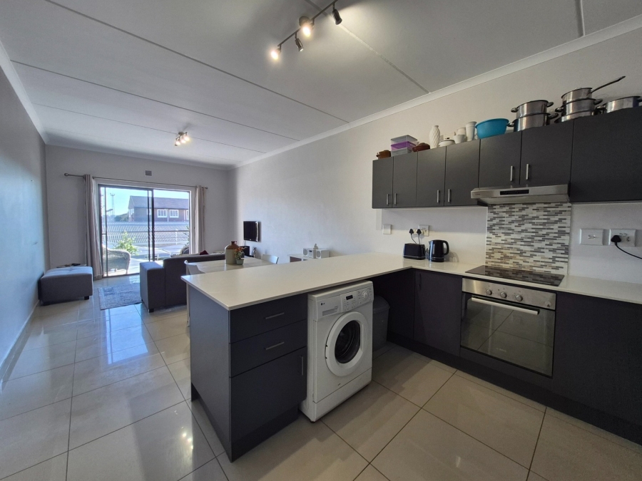 1 Bedroom Property for Sale in Edgemead Western Cape